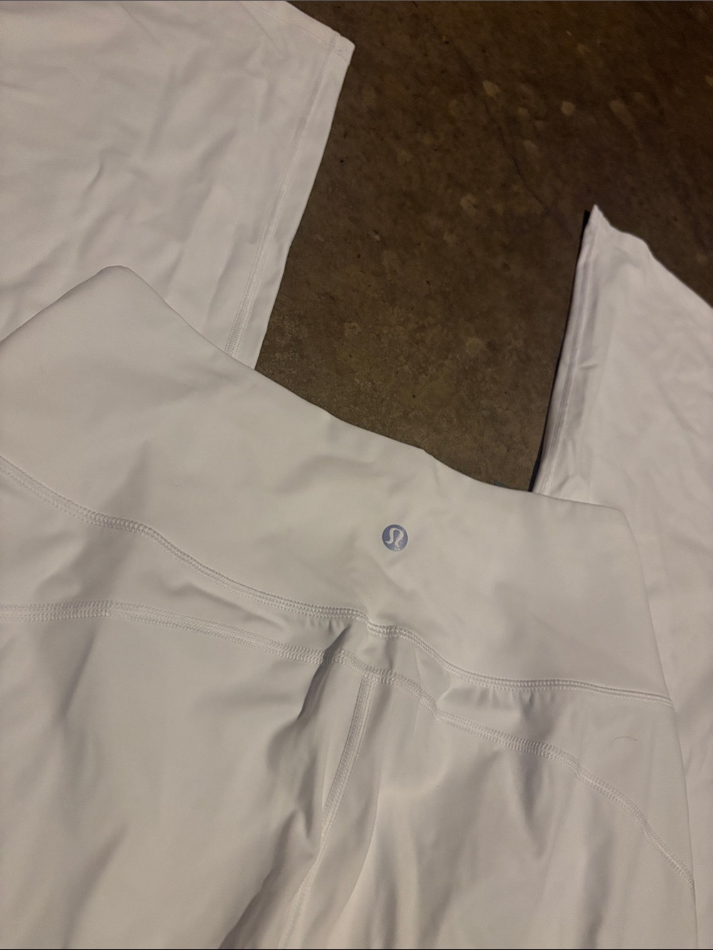 Lululemon High-Waist White Flare Leggings Brand New